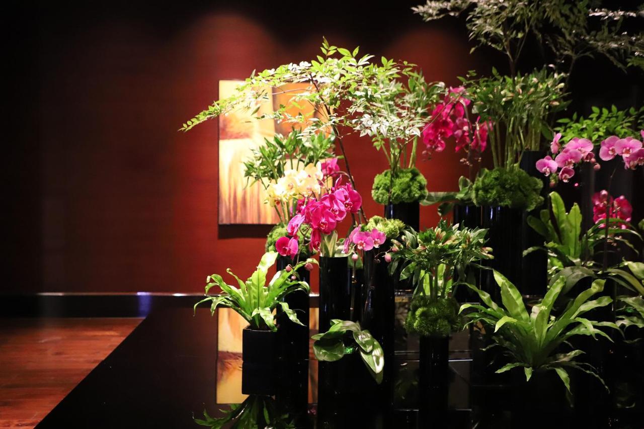 Renaissance Beijing Capital Hotel Bagian luar foto