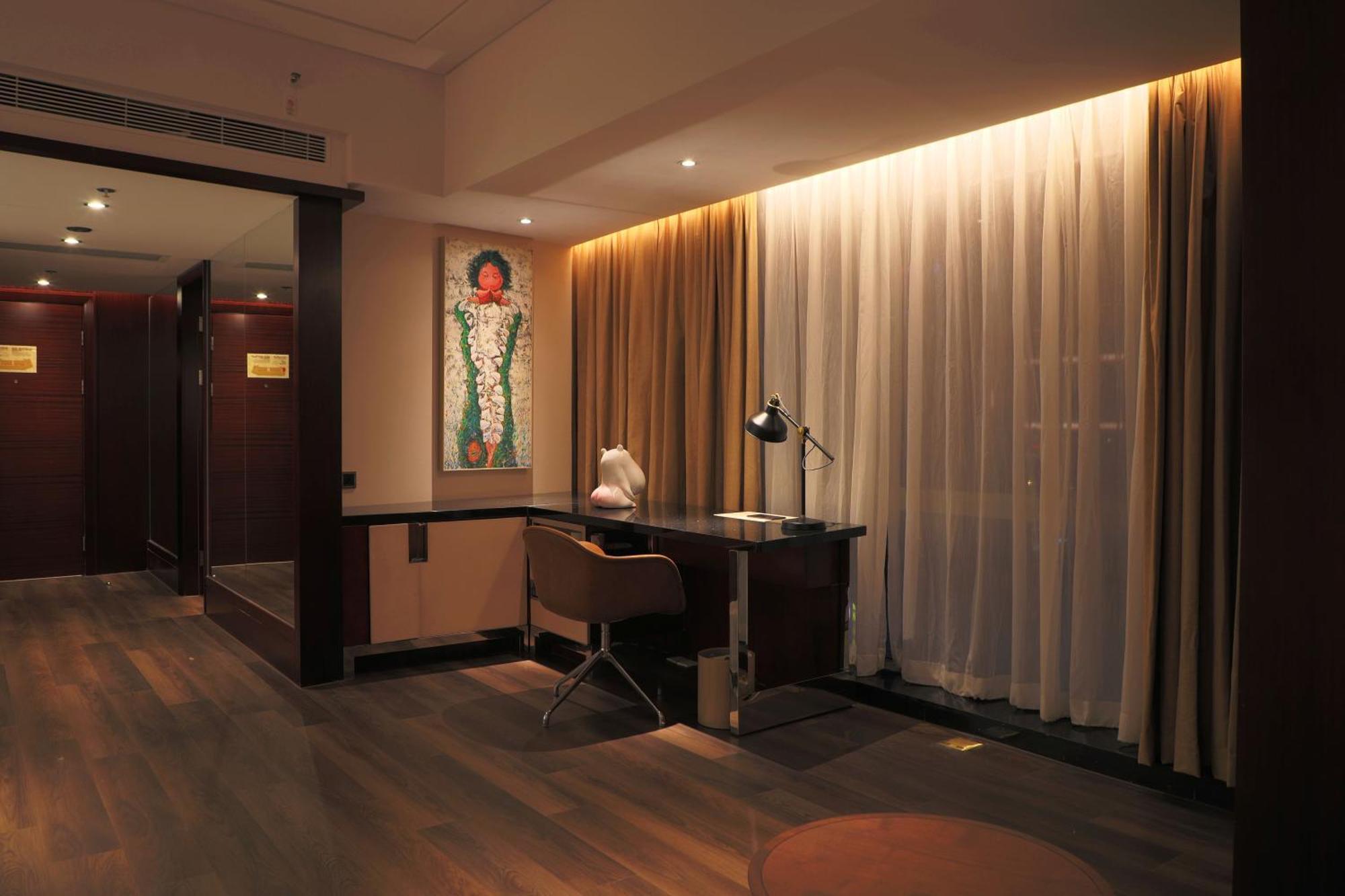 Renaissance Beijing Capital Hotel Bagian luar foto