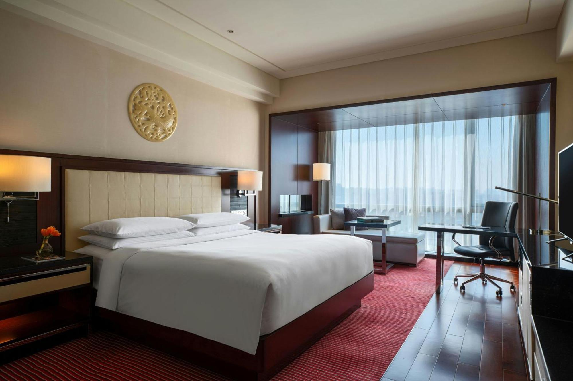 Renaissance Beijing Capital Hotel Bagian luar foto