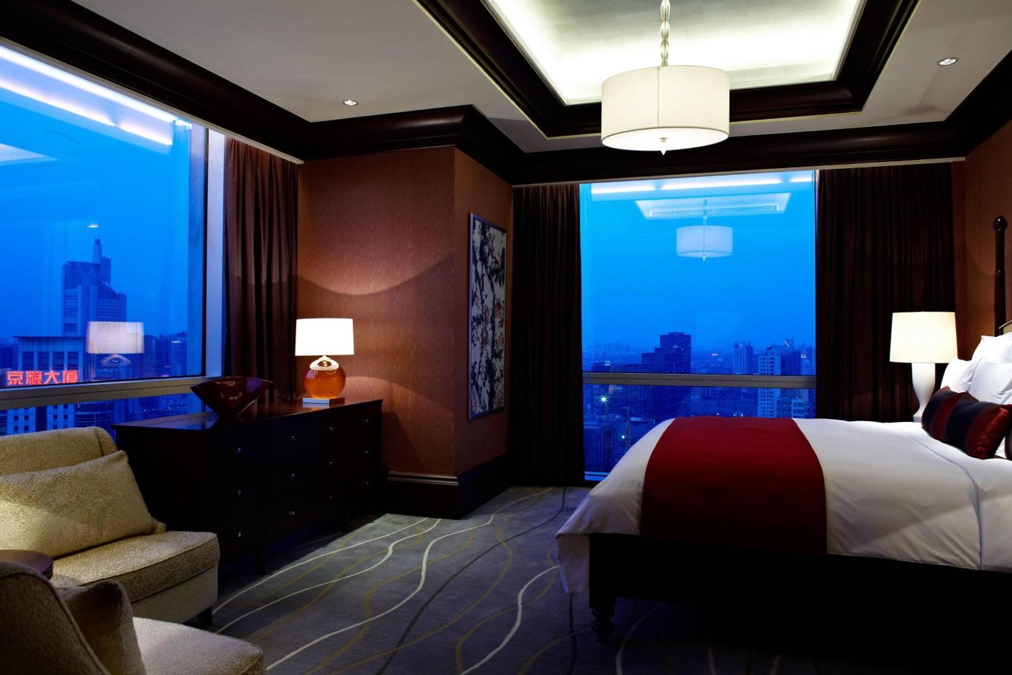 Renaissance Beijing Capital Hotel Bagian luar foto