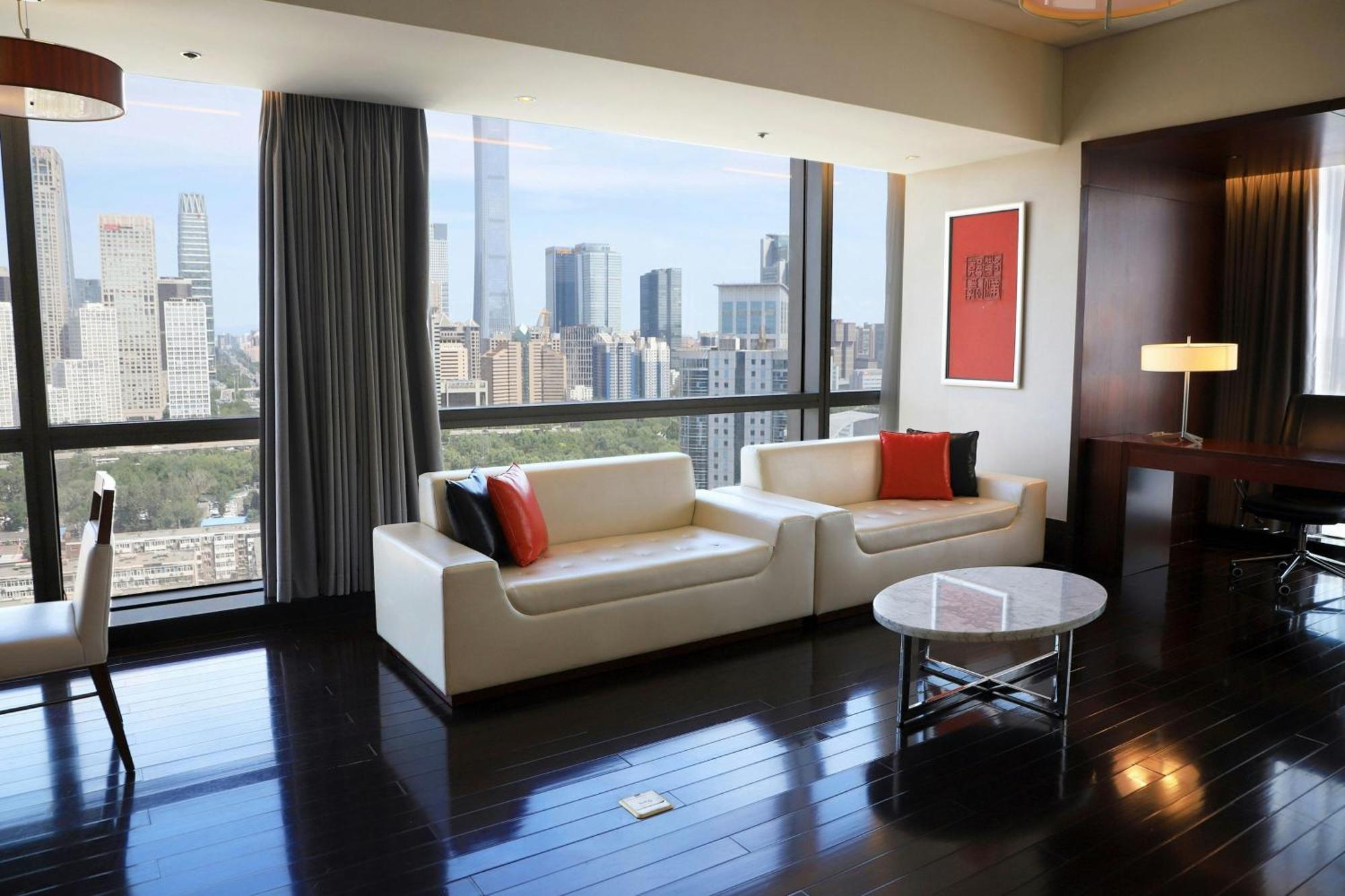 Renaissance Beijing Capital Hotel Bagian luar foto