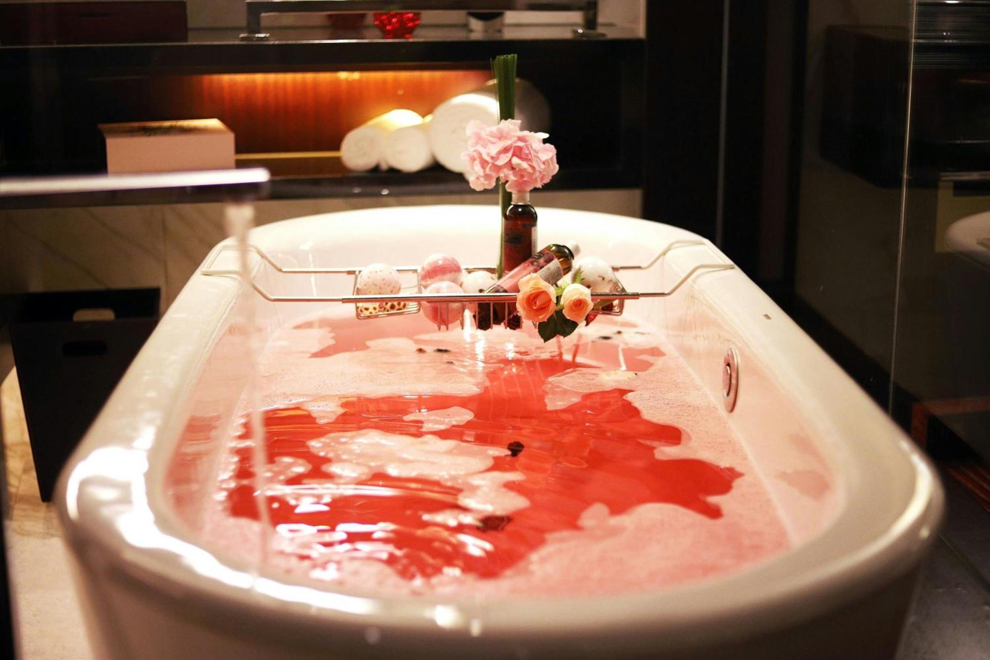 Renaissance Beijing Capital Hotel Bagian luar foto